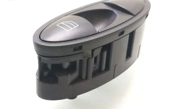 Mercedes-Benz E W211 Electric window control switch A2118218551