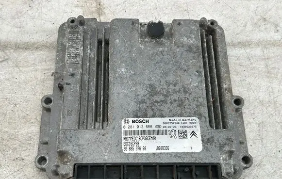 Citroen C-Crosser Engine control unit/module 9663757980 9666537680 0281013666