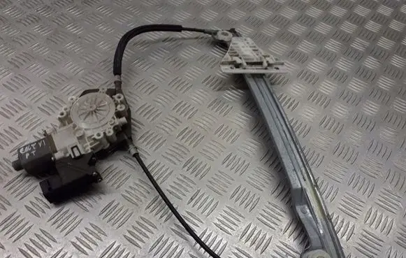 Mitsubishi Colt CZ3 Rear door window regulator with motor 0130822208