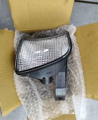 BMW 5 E34 Front indicator light 82199404275 9404275