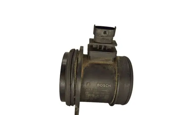 Volvo V70 Mass air flow meter 0281002730