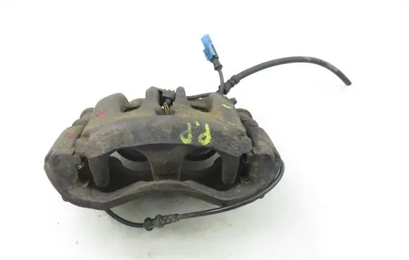Mercedes-Benz Sprinter W906 Front brake caliper 928907