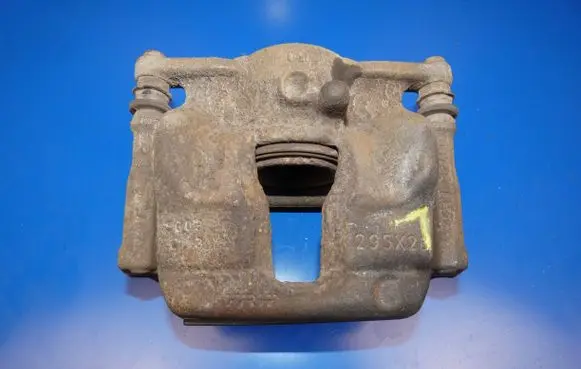 Mercedes-Benz B W246 W242 Front brake caliper 