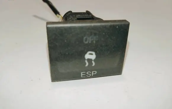 Ford Focus C-MAX ESP (stability program) switch 3M520418BB