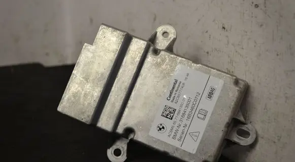 BMW 5 G30 G31 Airbag control unit/module 6841350