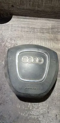 Audi A3 S3 8P Steering wheel airbag 8P0880201AM