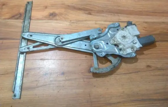 Sliding door window regulator with motor