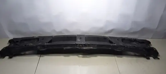 Volkswagen Golf III Front bumper cross member