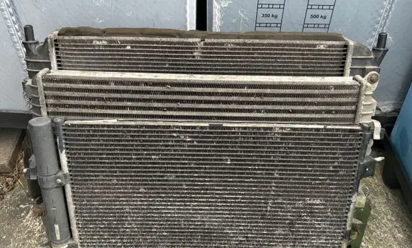Jaguar XF X250 Radiator set 