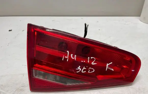 Audi A4 S4 B8 8K Tailgate rear/tail lights 01091501