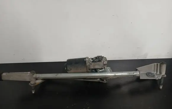 Volvo S60 Front wiper linkage and motor 404775 09151848