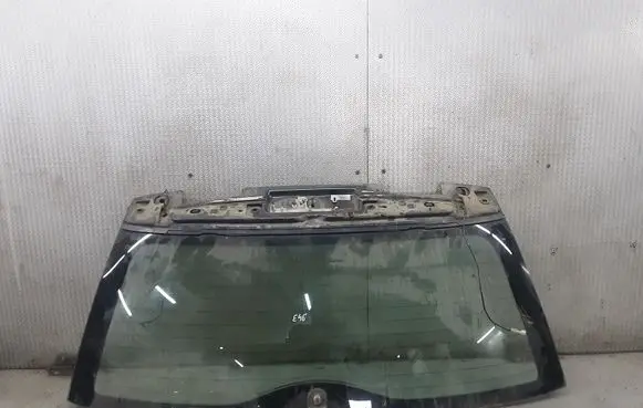 BMW 3 E46 Opening tailgate glass 