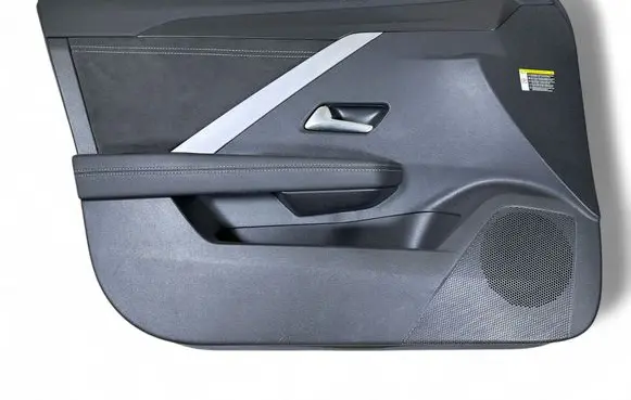 Opel Astra L Front door card panel trim 9840735780 9839434380 9839434280