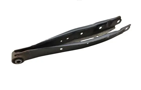 Rear control arm