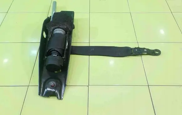 Volvo S80 Front seatbelt PRZOD BEZPIECZENSTWA