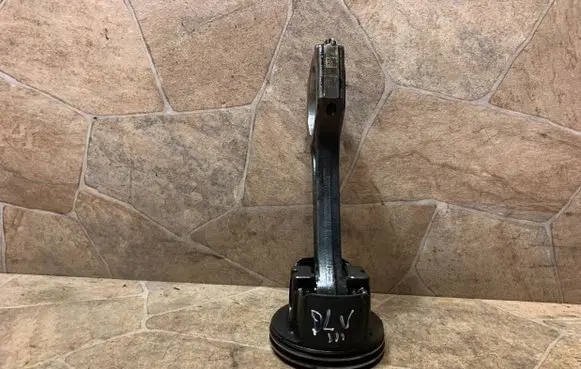 Mercedes-Benz E W213 Piston 082318