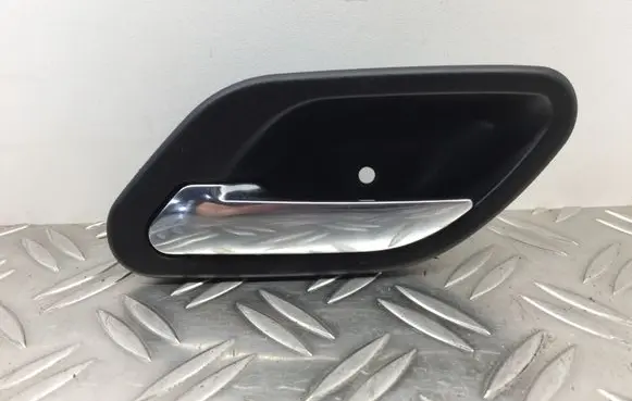 BMW 5 E39 Front door interior handle 7032925