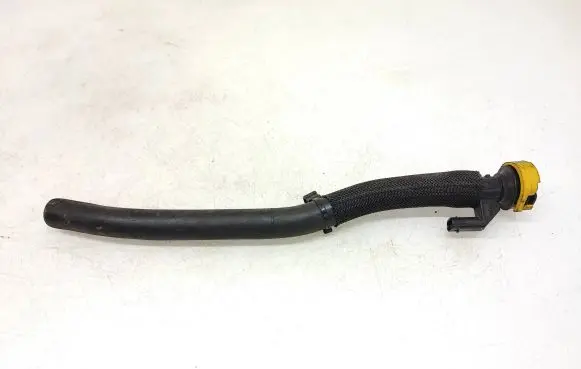 Peugeot 308 Engine coolant pipe/hose 9804264280