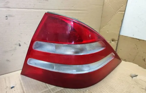 Mercedes-Benz S W220 Rear/tail lights 255122R 684802 255002
