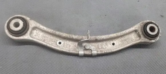 Volkswagen Touareg I Rear control arm 7L0505375A