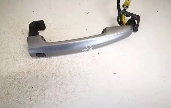 Suzuki SX4 S-Cross Front door exterior handle