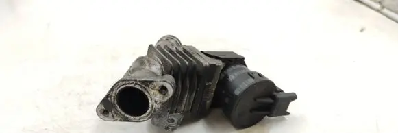 BMW 3 E92 E93 EGR valve 7563241