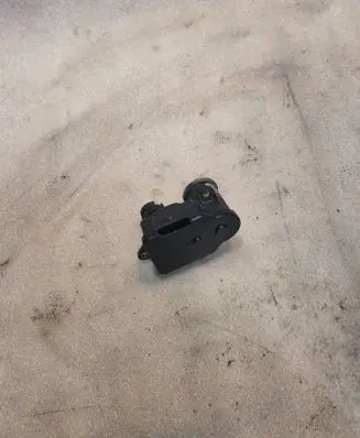 KIA Sportage Intake manifold valve actuator/motor 28381