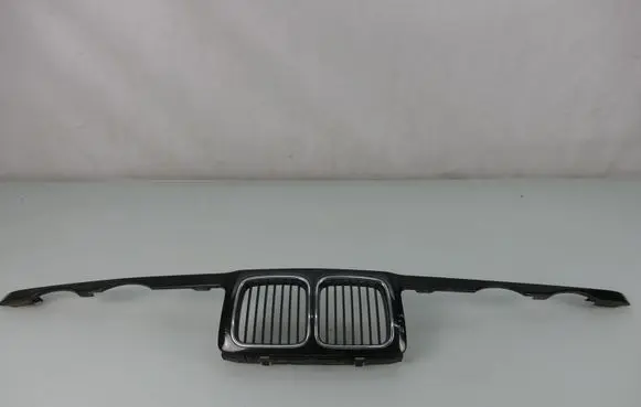 BMW 5 E34 Front grill 1973825