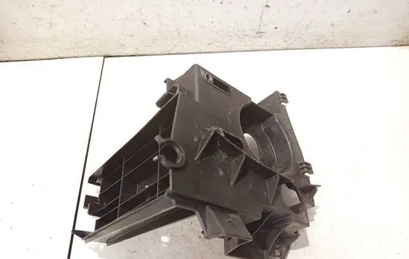 Citroen Xsara Picasso Battery box tray 9643582080