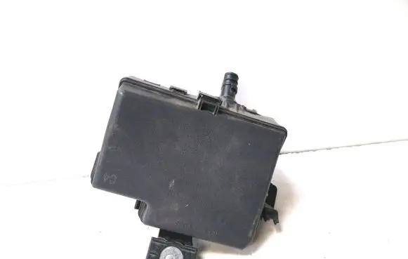 Toyota Yaris Fuse box set 8266252801