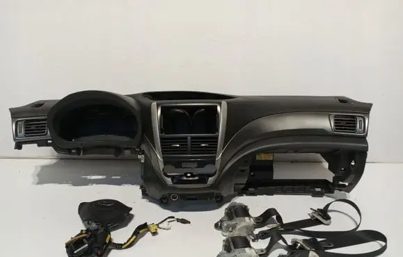 Subaru Crosstrek III Radio/GPS head unit trim 