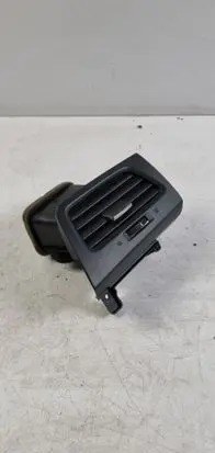 Honda CR-V Dashboard side air vent grill/cover trim 77630TA0A01021