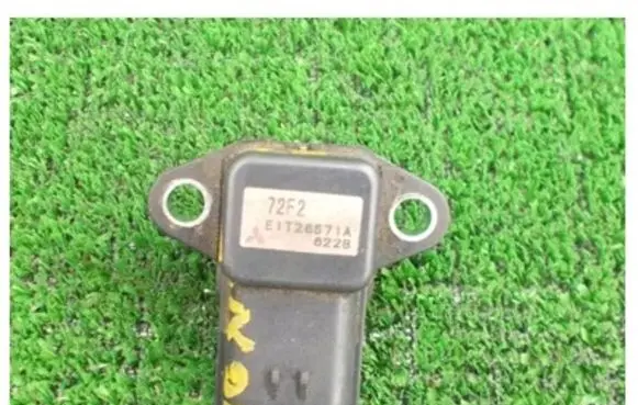 Suzuki Ignis Air pressure sensor E1T26571A