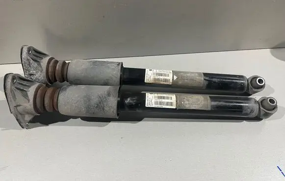 BMW 4 F32 F33 Rear shock absorber/damper 6873761 33526873761