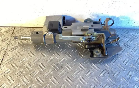 Lexus IS III XE30 Steering wheel axle 45020053