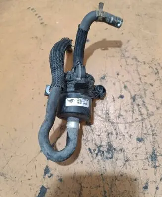 Dacia Sandero II Vacuum valve 223727641R 14299408