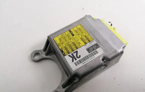 Toyota RAV 4 (XA30) Airbag control unit/module 8917042210