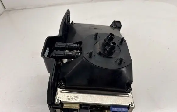 Tesla Model 3 Other devices 146577200A 146255470H 146577300C