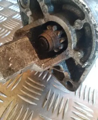 Chrysler 300M Starter motor TN228000611
