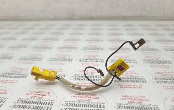 Volkswagen PASSAT B5.5 Airbag squib ring wiring 1J0973605E
