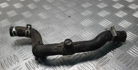 Renault Trafic II (X83) Engine coolant pipe/hose