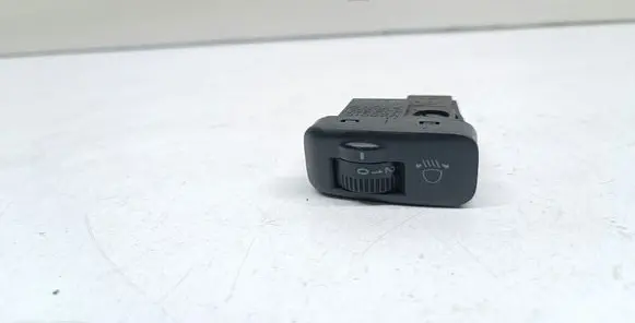 Headlight level adjustment motor