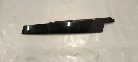Maserati Grecale (B) pillar trim (top) 670198201