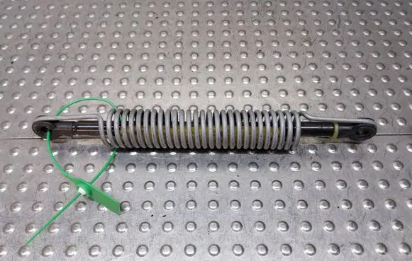BMW 5 E60 E61 Tailgate/trunk/boot tension spring S27705575 7141490