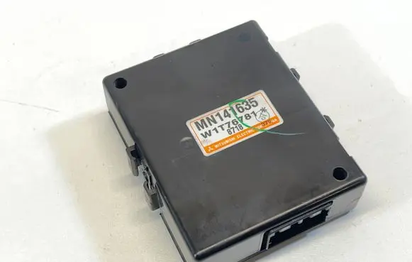 Mitsubishi Lancer X Parking PDC control unit/module MN141635