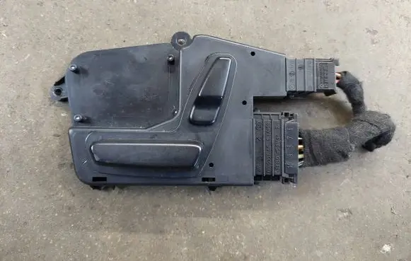 Mercedes-Benz R W251 Seat control switch A1648201310 03464800