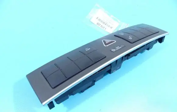 Mercedes-Benz C W203 Hazard light switch 2038215281 IMPRK1274226
