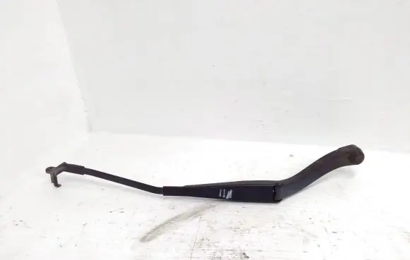 Mercedes-Benz E A207 Front wiper blade arm A2078200544