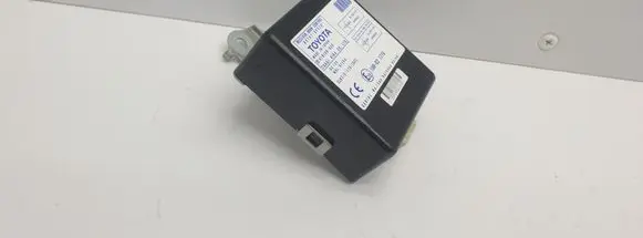 Toyota Corolla Verso AR10 Door control unit/module 987410F010 61B168000