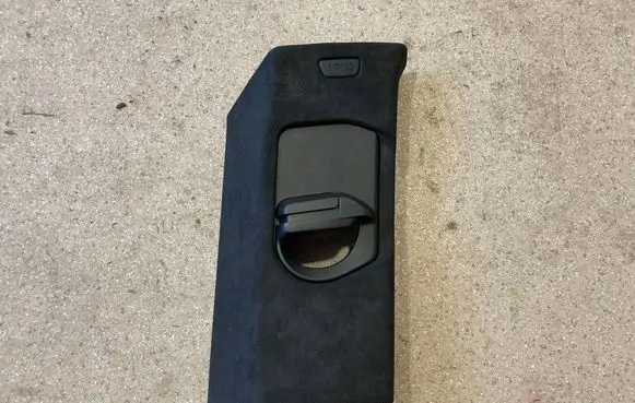 BMW X7 G07 (C) pillar trim 5A0DA53